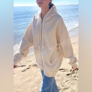 Brandy Melville tan sweatshirt